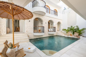 Azure Luxe Boutique Villa in Canggu- Pool Side 1